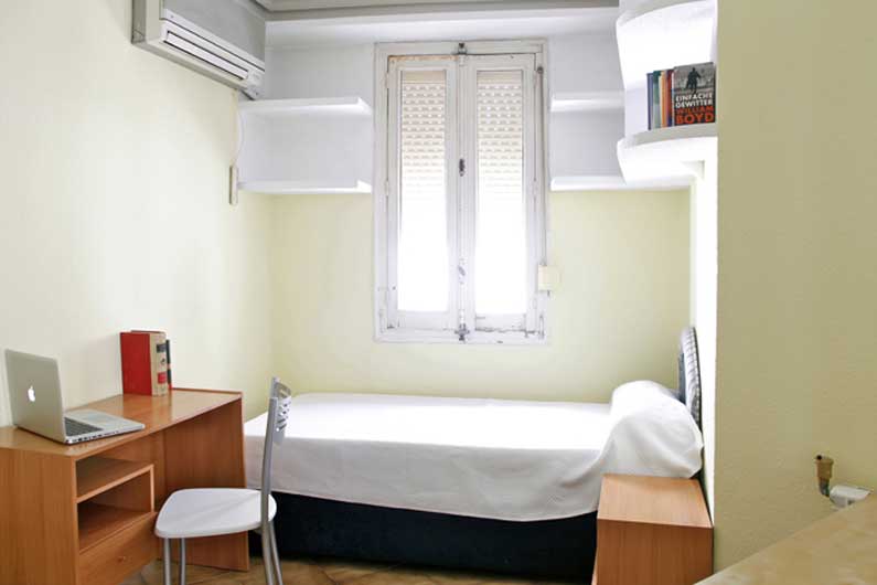 Imagen habitación 4 Salud, 17 5º izquierda alquiler habitaciones estudiantes Madrid centro